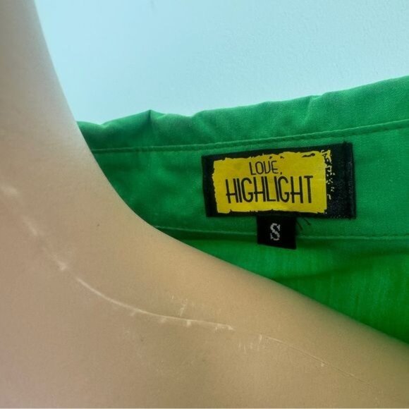 Women's Love, Highlight Ruched Long Sleeve Green Cropped Collared Shirt Small - Picture 8 of 14